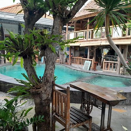 Sunrise Lodge & Lounge Singaraja Eksteriør billede